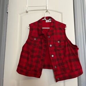 Women’s red vest